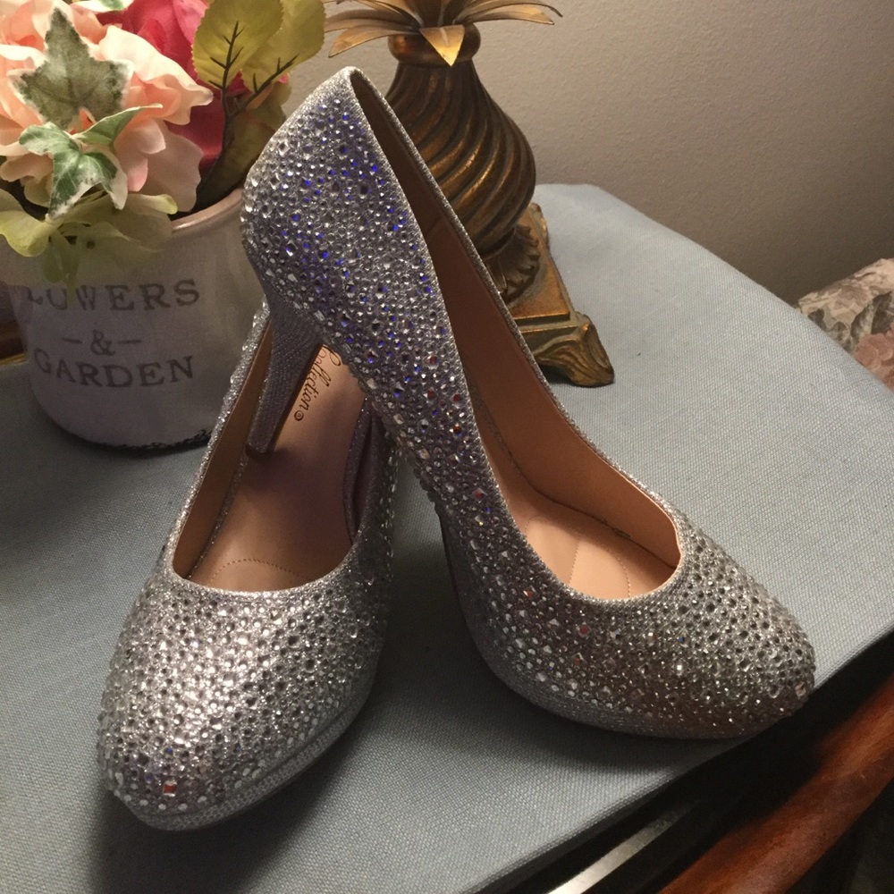 DE BLOSSOM COLLECTION - SILVSPARKLE ROBIN SHOES